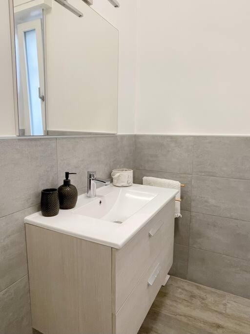 Castle Double De Apartment Верона Екстериор снимка